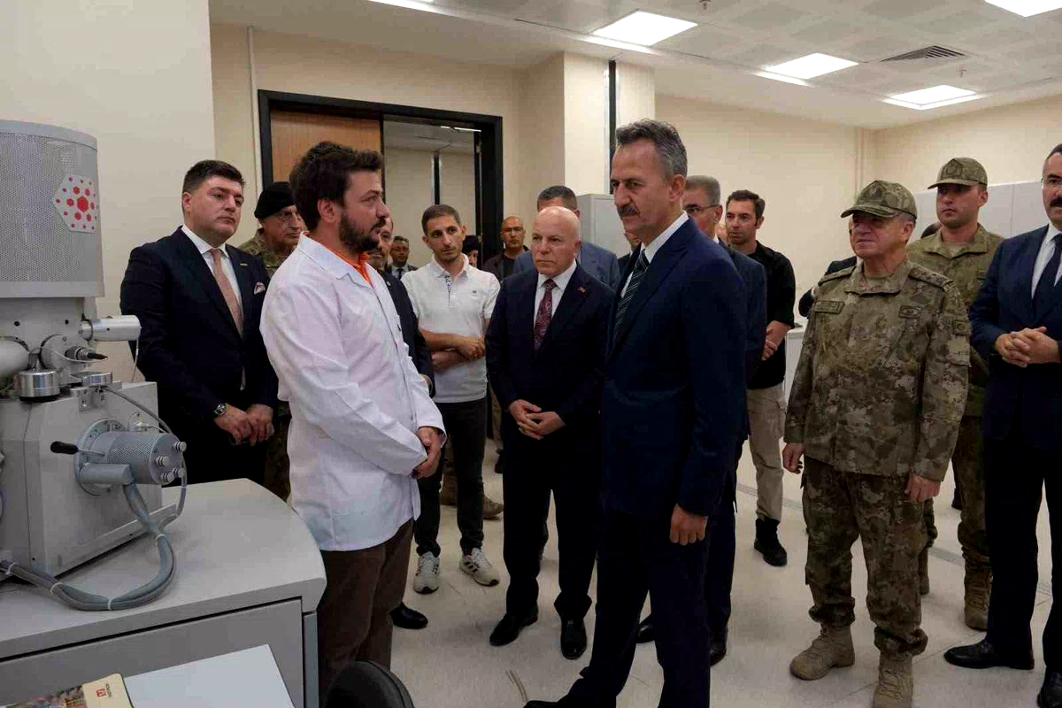 Görgün ETÜ’de OTAĞ çalışmaları ile Millî Yetkinlik Hamlesi faaliyetlerini yerinde gördü