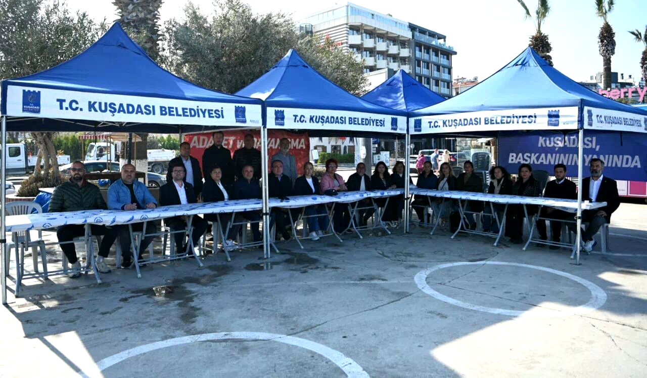 Gözaltına alınan Başkan Günel için ’Demokrasi nöbeti’ başladı