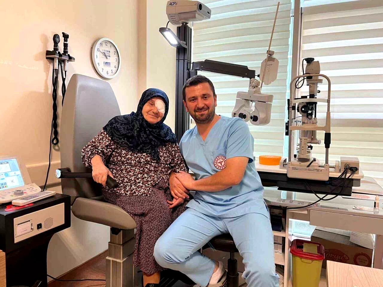 Gözlerine ışığı bu kez doktor torunu verdi