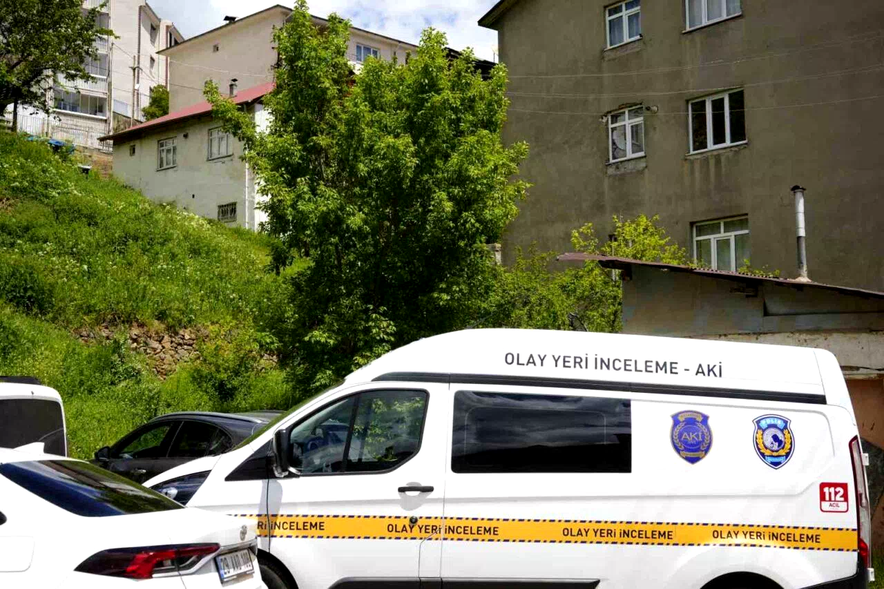 Gümüşhane’de 19 yaşındaki genç kız evinde ölü bulundu