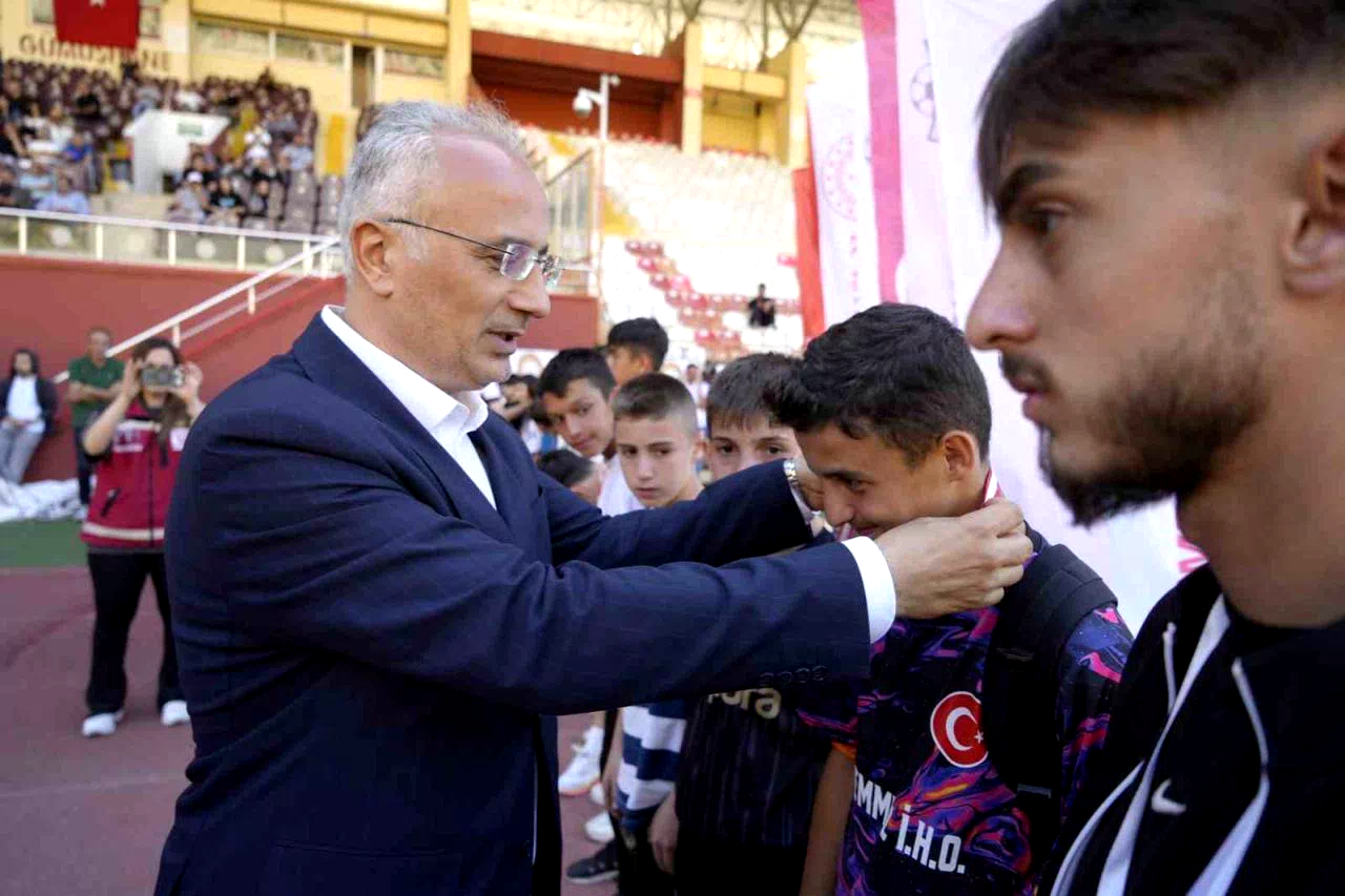 Gümüşhane’de “Aile Yılı” futbol turnuvası sona erdi