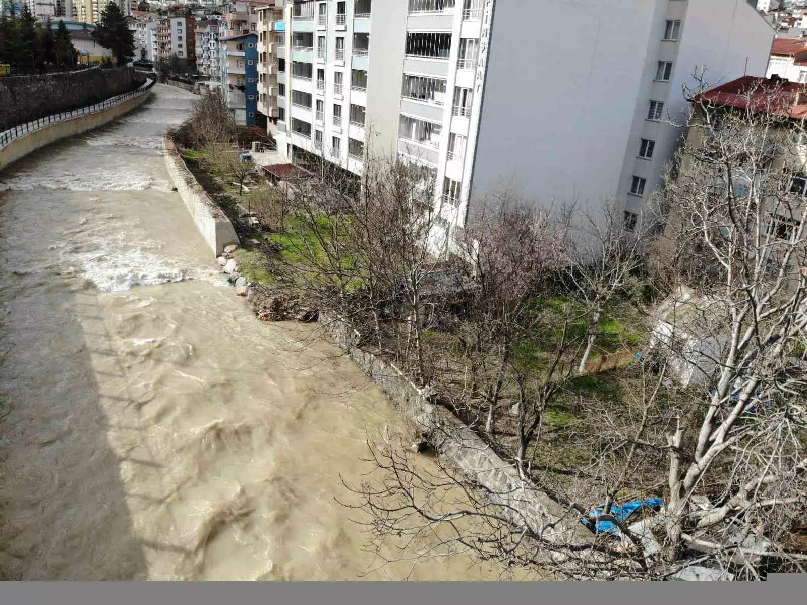 Gümüşhane’de Harşit Çayı’nın Taşkın Riski ve Vatandaşların Çözüm Bekleyişi