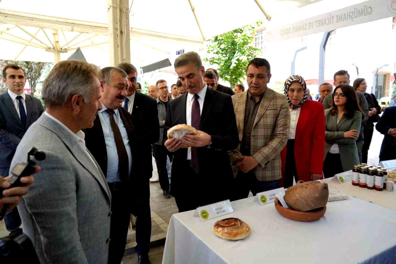 Gümüşhane’de Türk Mutfağı Haftası’nda yöresel lezzetler tanıtıldı