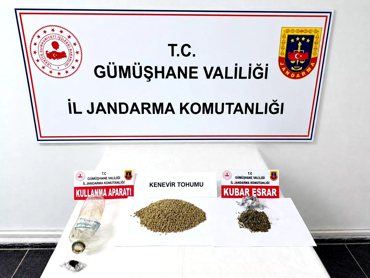 Gümüşhane’de durdurulan araçta uyuşturucu ve kenevir tohumu ele geçirildi