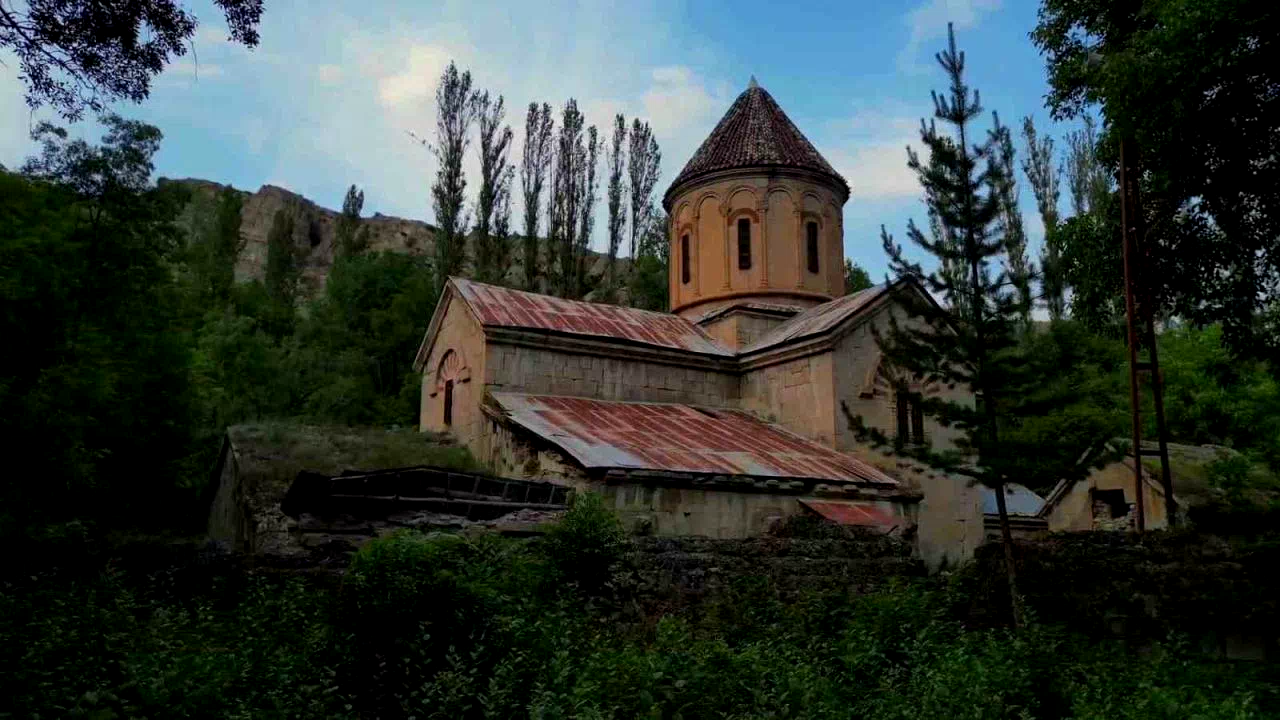 Haho Manastırı (Taş Camii) asırlardır ilk günkü gibi ayakta