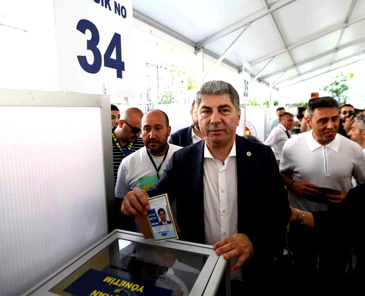 Hakan Safi oyunu kullandı