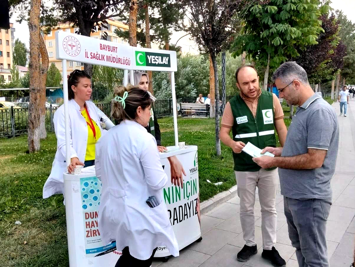 Halk Sağlığı Haftası’nda tütün bağımlılığına dikkat çekildi