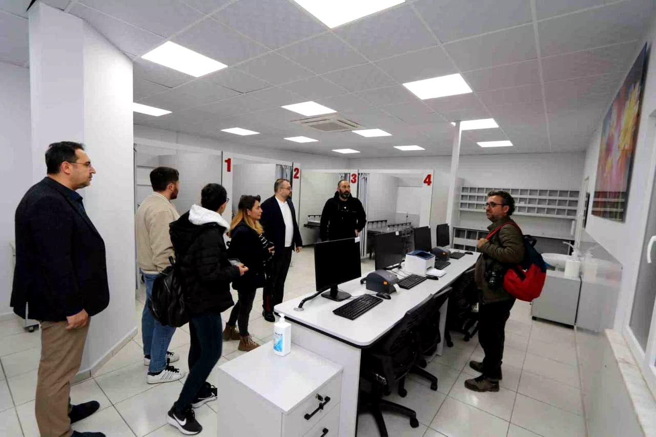 Hastane acil servisinde yeşil alan yenilendi