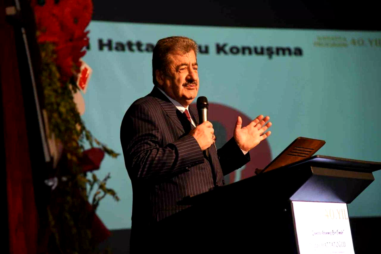 Hattatoğlu 40. sanat yılını kutladı
