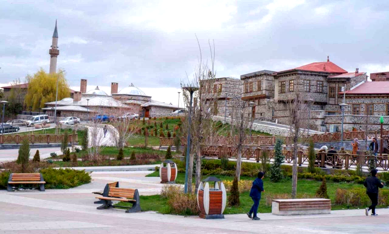 Havalar parçalı bulutlu olacak