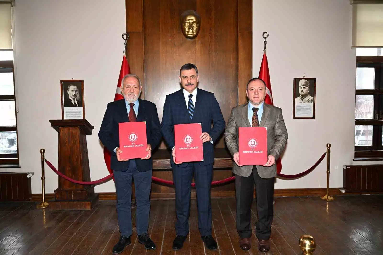 Hayırsever Küçükçalık ailesi okul yaptıracak