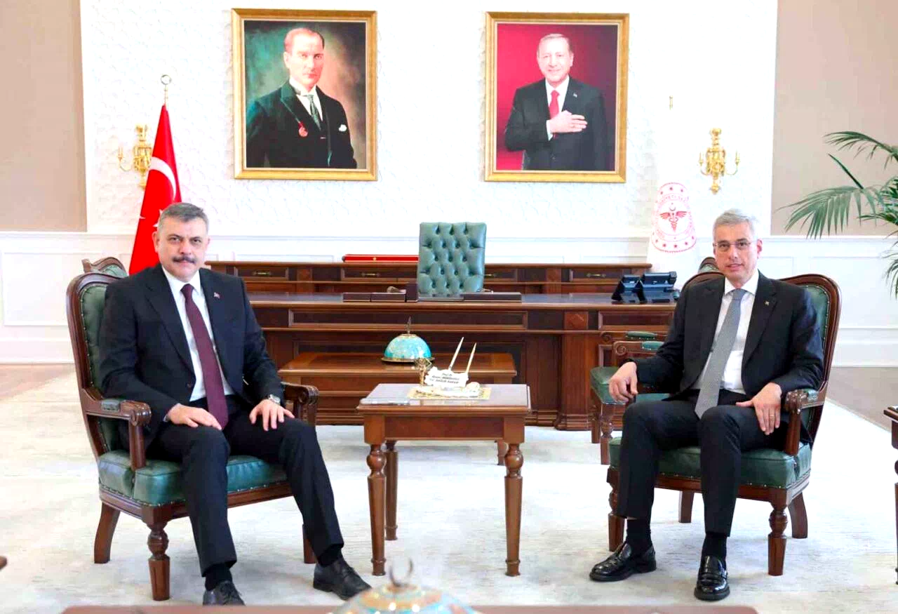 İçişleri Bakanı Çiftçi, Sağlık Bakanı Memişoğlu ile bir araya geldi