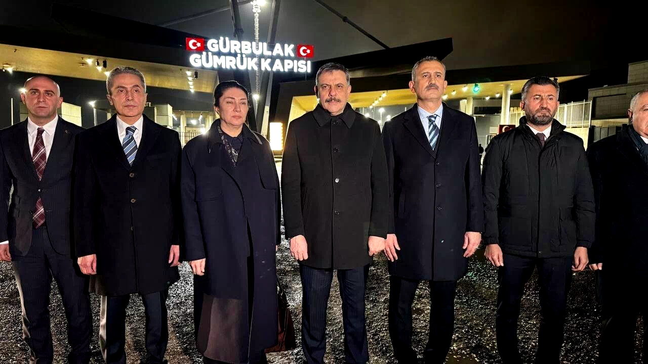 İçişleri Bakanı Çiftçi sınırın sıfır noktasından duyurdu: “Sınır hattında tüm tedbirler alındı”
