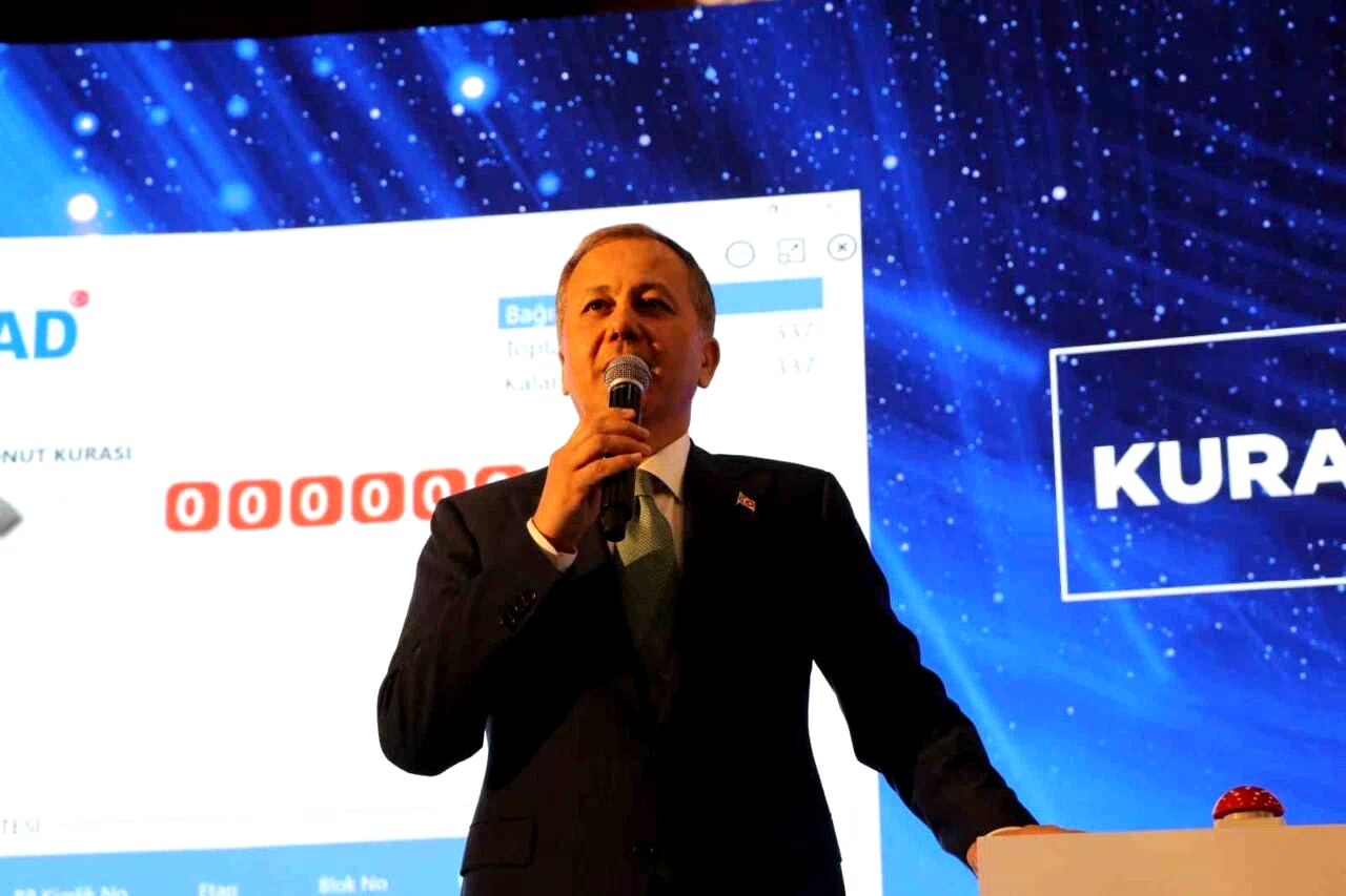 İçişleri Bakanı Yerlikaya: “Büyük ve güçlü Türkiye’yi birlikte inşa edeceğiz”