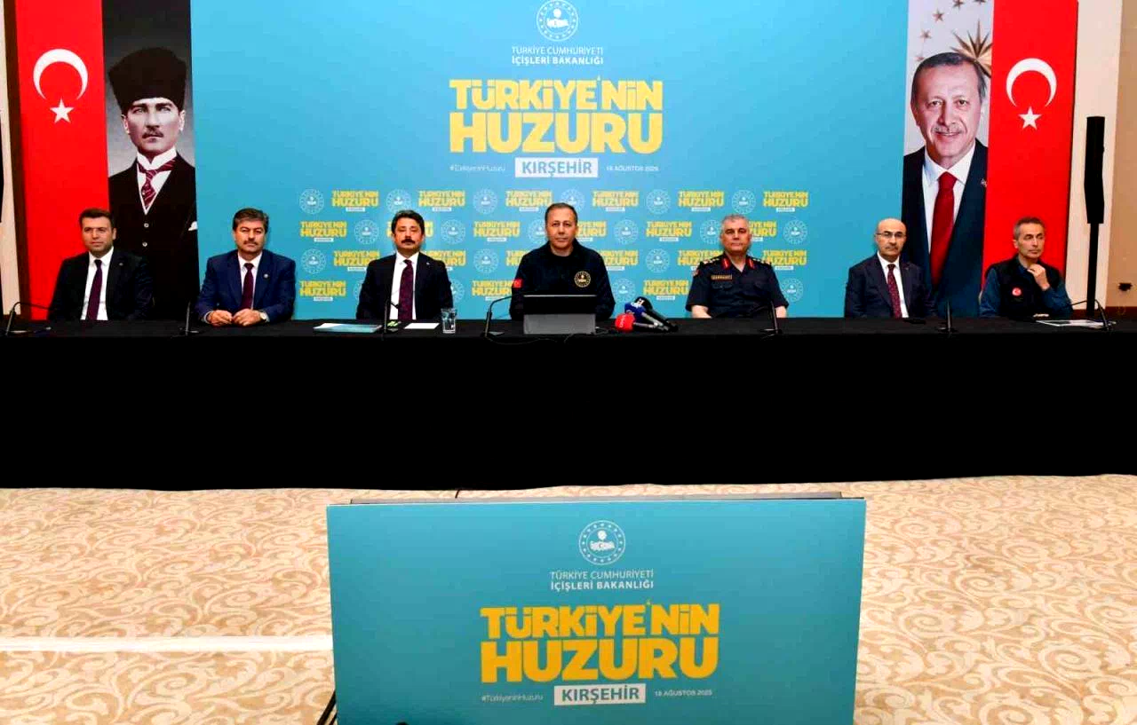 İçişleri Bakanı Yerlikaya: “Huzur ve güven ortamının sürdürülebilirliği için mücadeleye kesintisiz devam edilecek”