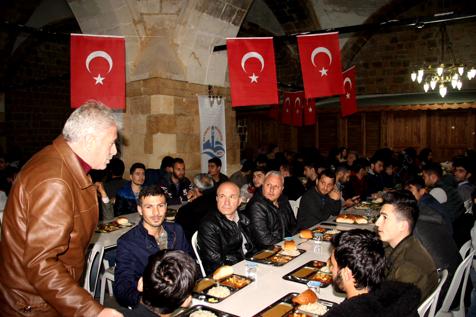İftar sofrasının adresi bu Ramazan eski halk eğitim merkezi kurulacak