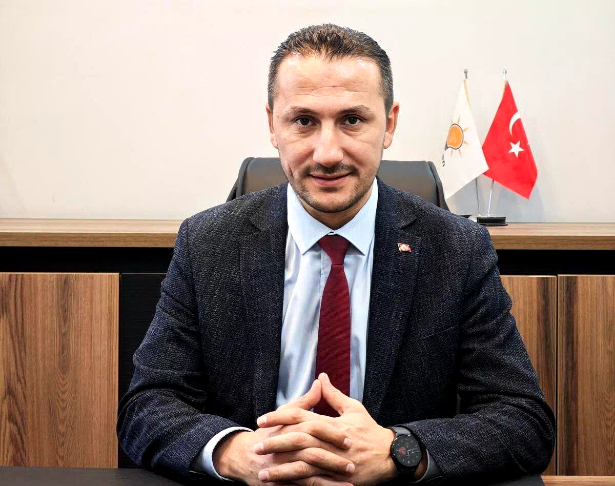 İl Başkanı Şengüloğlu’ndan, Akçkoca Belediye Başkanı’na ’özür dileyin’ çağrısı