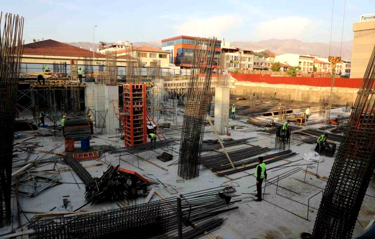 İnşaat üretimi yıllık yüzde 24,1 arttı