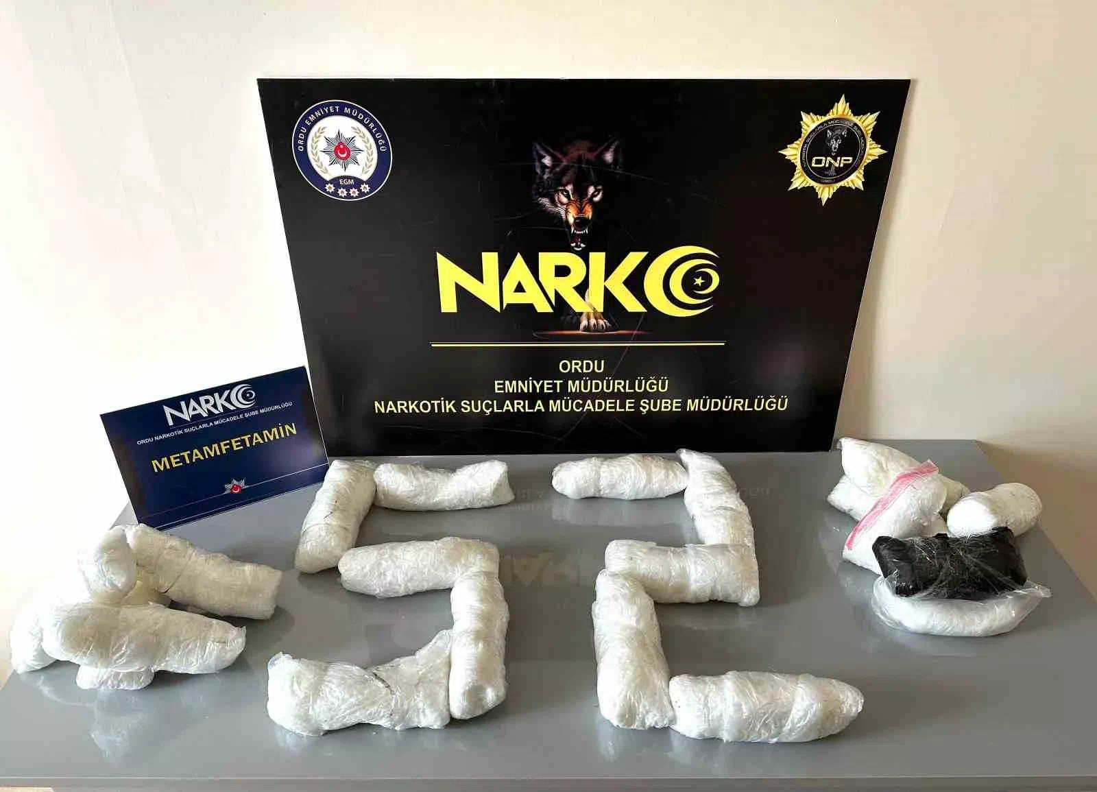 İran Menşeli Uyuşturucu Taşıyan 2 Yabancı Ordu’da Yakalandı