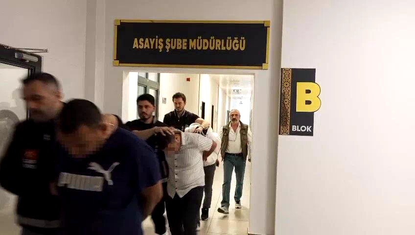 İş yeri kurşunlamasında yakalan 3 şüpheliden 2’si tutuklandı
