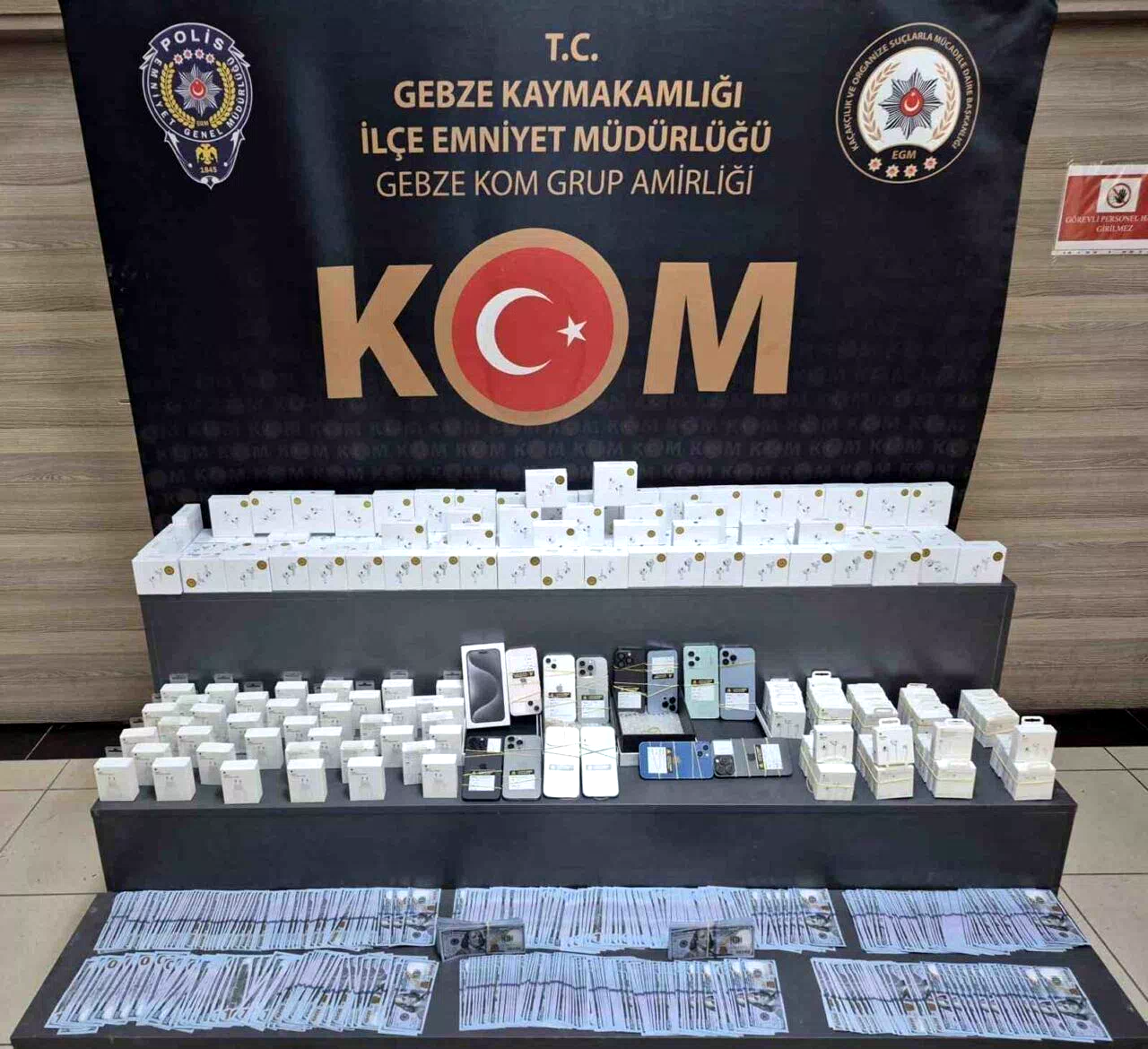 İş yerinde sahte 75 bin dolar ele geçirildi