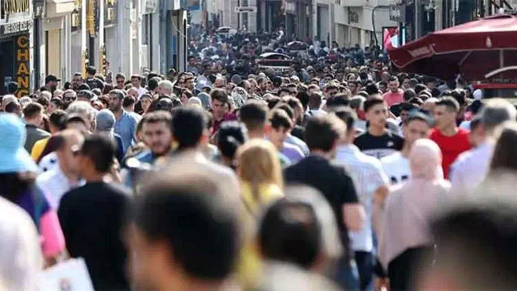 İŞKUR’da 82 bin 544 iş arayan kişiyle iletişim kuruldu