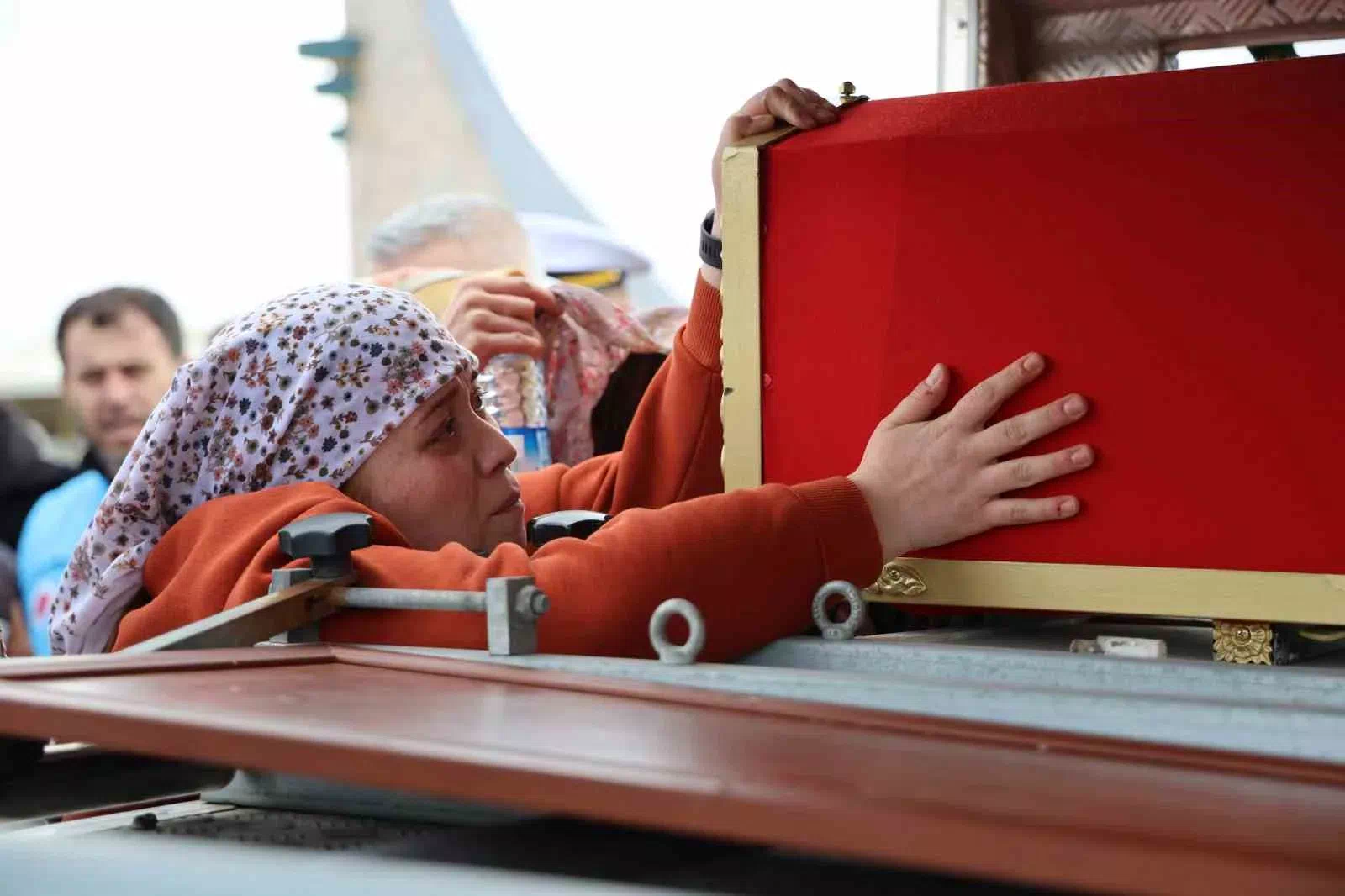 İspanya’da Görev Yapan Şehit Astsubay Nihat İrgi, Sivas’ta Son Yolculuğuna Uğurlandı