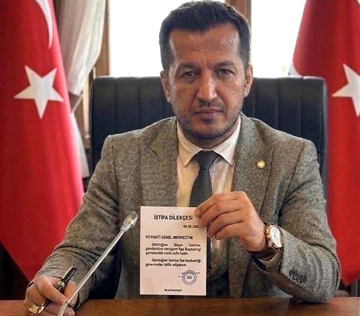İYİ Parti Turgutlu İlçe Başkanı Seyhan istifa etti