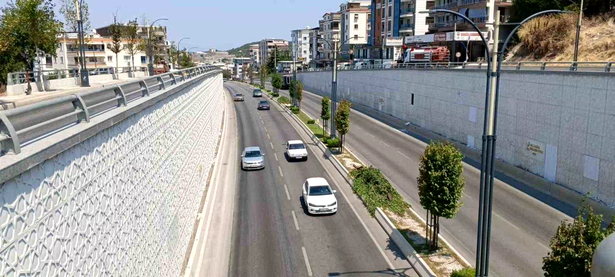 İzmir’de temmuz ayında trafiğe 12 bin 138 yeni araç katıldı
