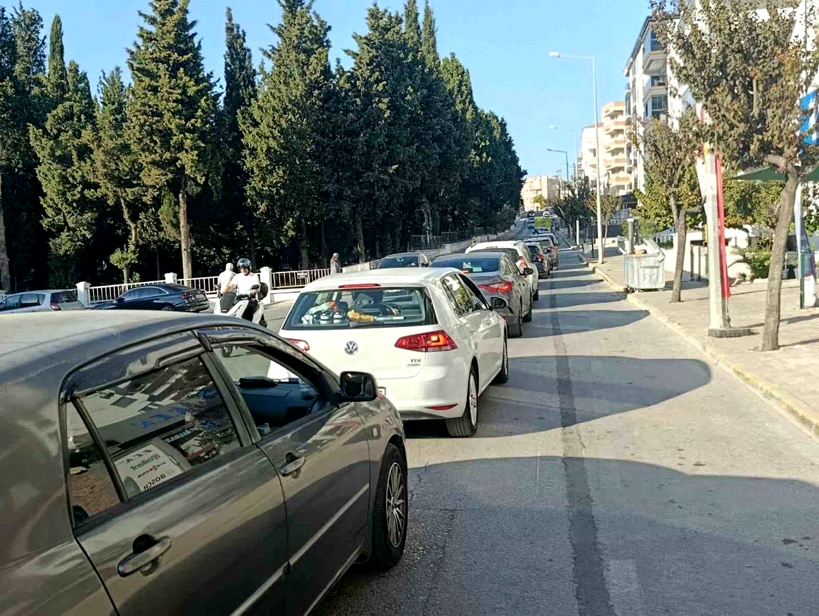 İzmir’de trafiğe kayıtlı araç sayısı 2 milyon 185 bin 457 oldu