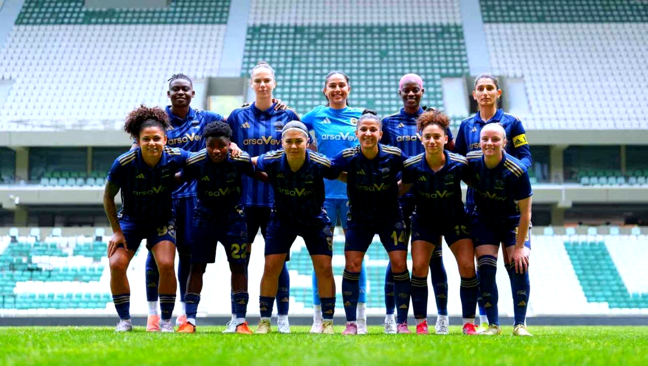 Kadın futbolda şampiyon Fenerbahçe