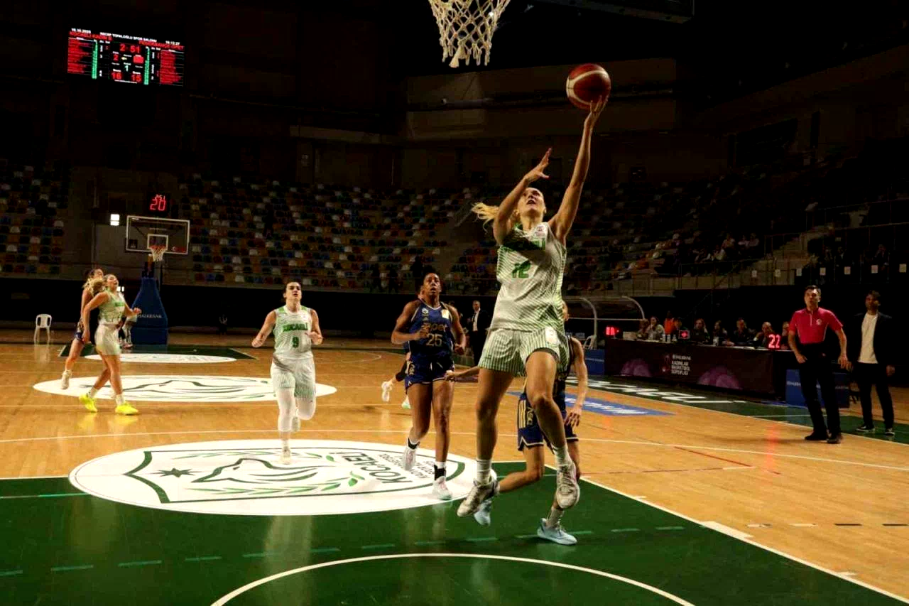 Kadınlar Basketbol Süper Lig: Kocaeli Kadın Basketbol: 70 – Fenerbahçe: 86