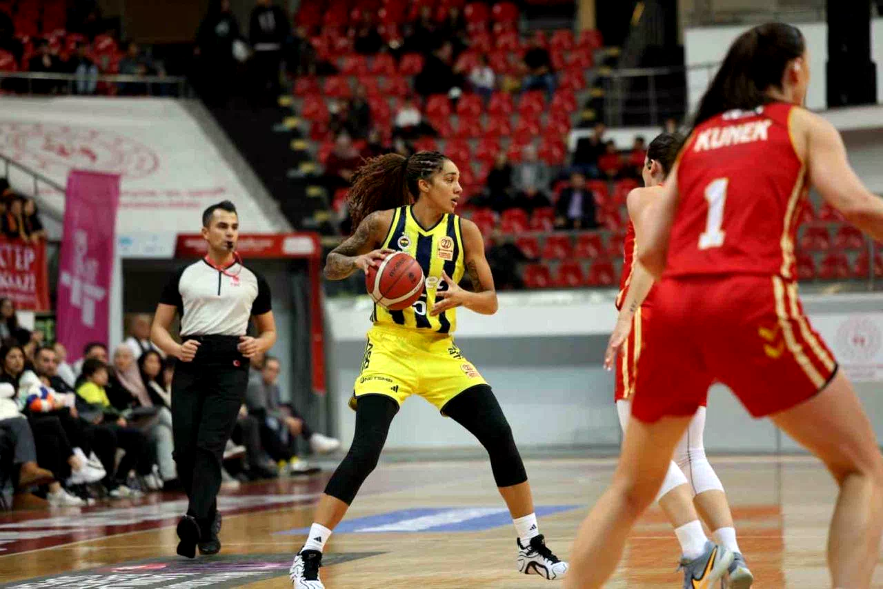 Kadınlar Basketbol Süper Ligi: Melikgazi Kayseri Basketbol: 79 – Fenerbahçe Opet: 93