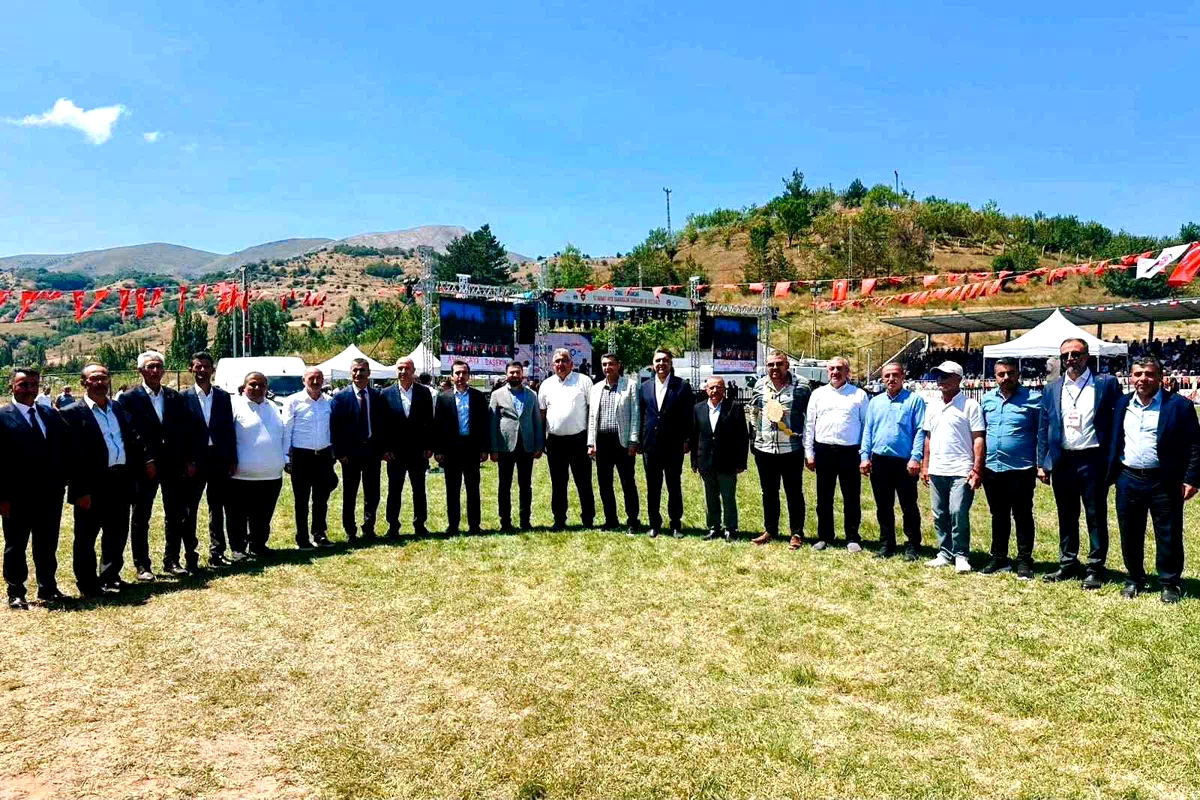 Kağıthane Belediye Başkanı Öztekin’den Sivas, Giresun ve Gümüşhane’de gönül buluşmaları