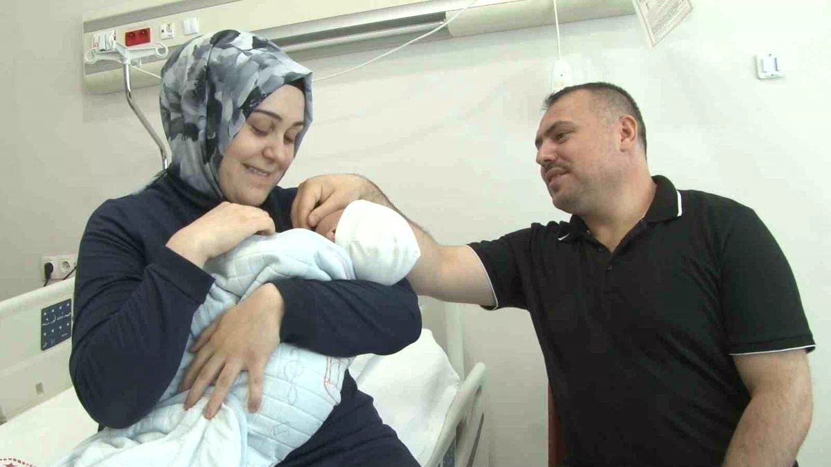 Kalp hastalığıyla hayata tutunma mücadelesi veren bebek sağlığına kavuştu