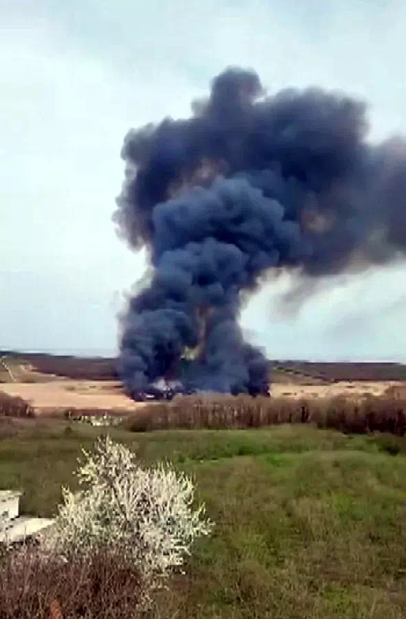 Kamış Gölü çevresinde çıkan yangın söndürüldü