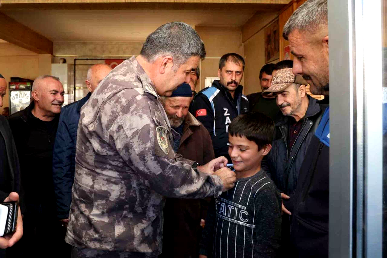 Karaburun; “Her okul bir polise zimmetli”