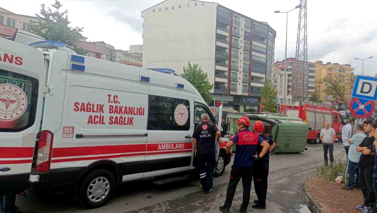Karadeniz Ereğli’de kontrolden çıkan araç devrildi