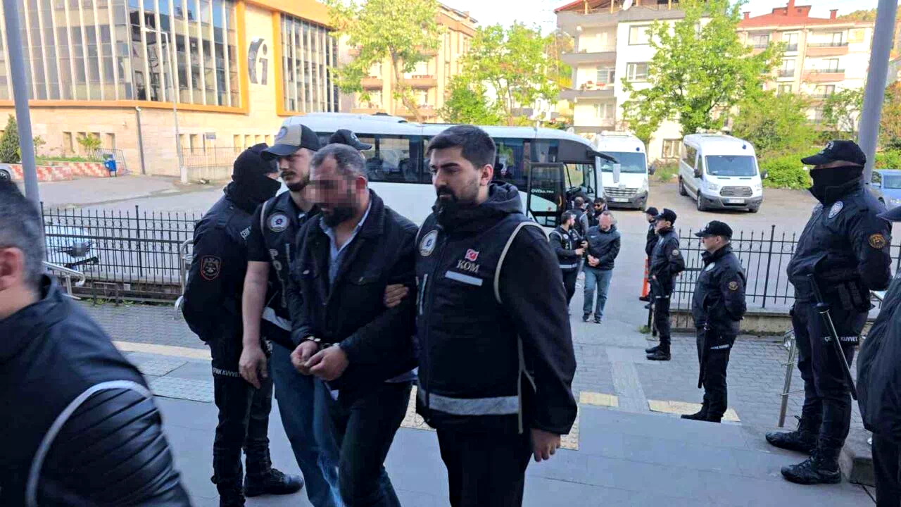 Karadeniz Ereğli’de silah kaçakçılığı operasyonunda 5 tutuklama