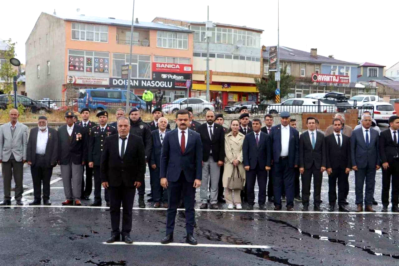 Karayazı’da gaziler günü kutlandı