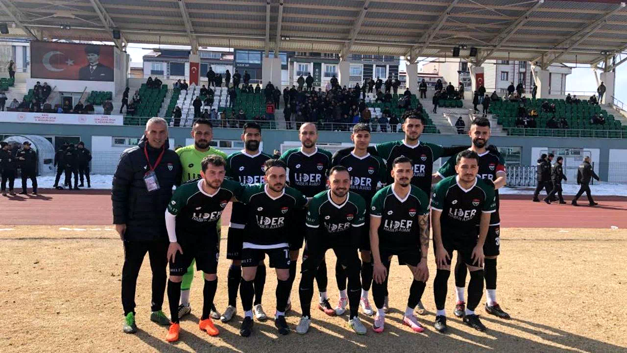 Kars 36 Spor kendi evinde mağlup oldu