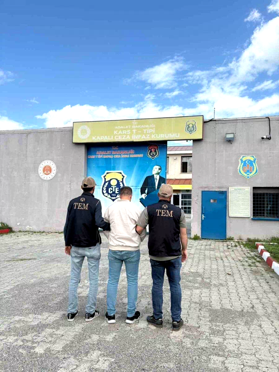 Kars’ta FETÖ operasyonu: 1 asker tutuklandı