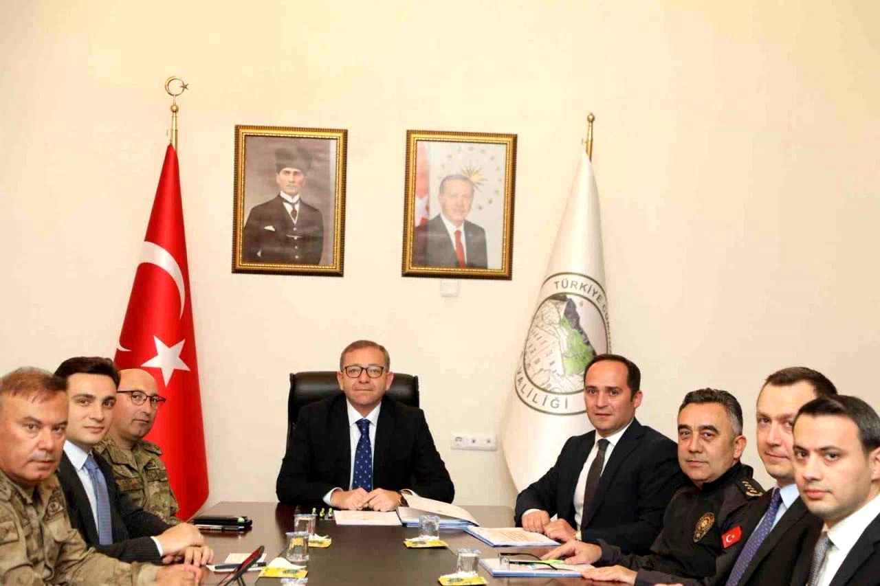 Kars’ta İl Güvenlik ve Asayiş toplantısı