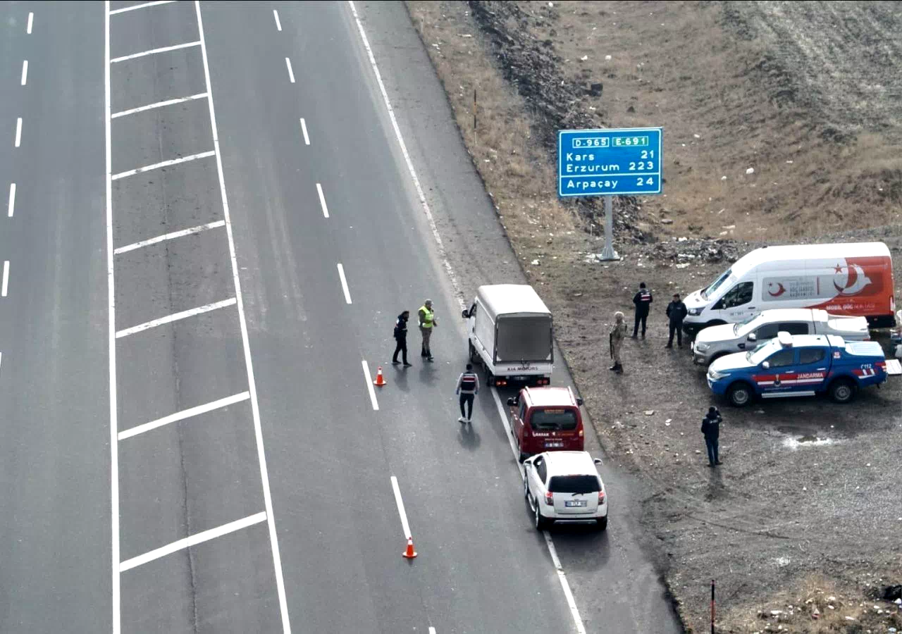 Kars’ta jandarmadan huzur ve güven uygulaması
