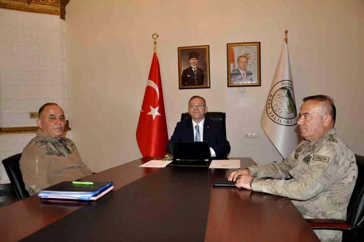 Kars’ta Nisan ayı asayiş ve güvenlik toplantısı yapıldı