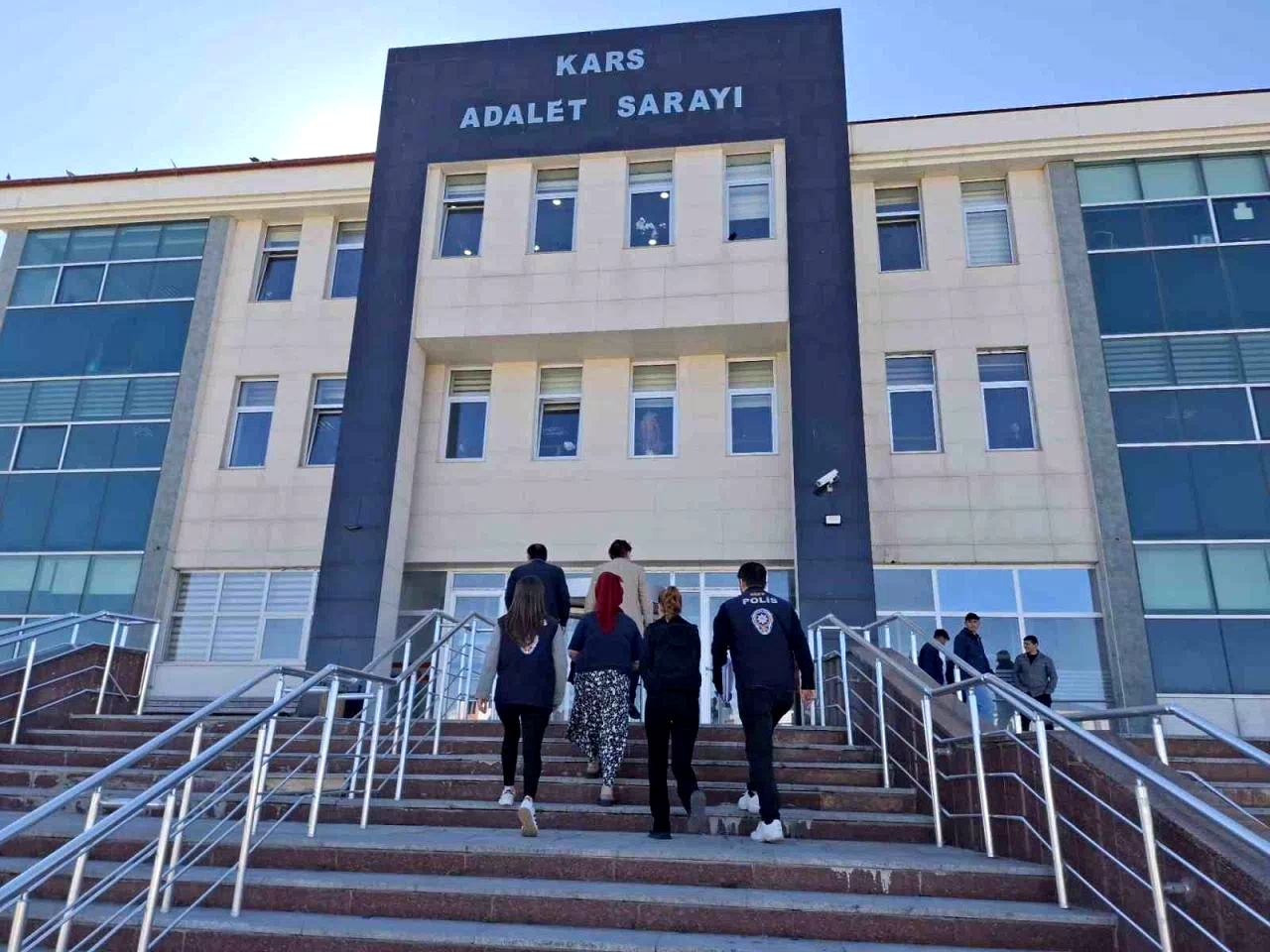 Kars’ta siber operasyon