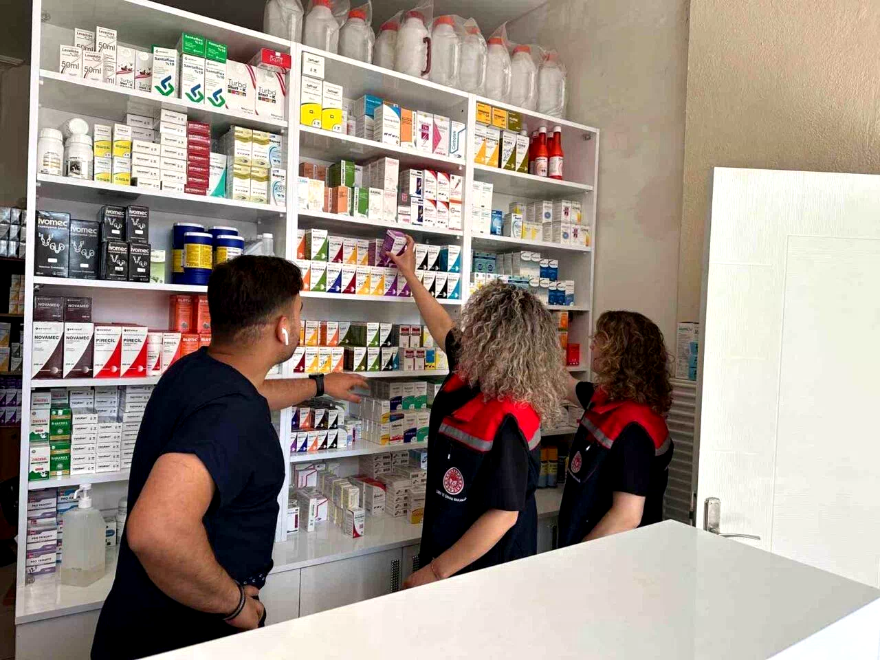 Kars’ta Veteriner Hekim Kliniklerine denetlendi