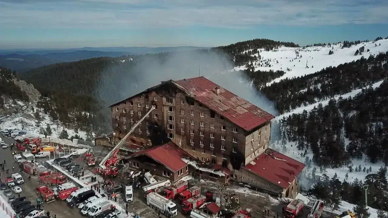 Kartalkaya'daki otel yangınında yeni gelişme: 6 kişi hakkında tutuklama kararı