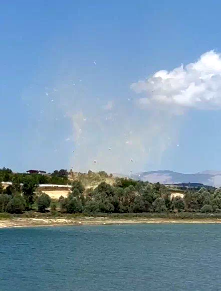 Kastamonu’da baraj kenarında hortum çıktı