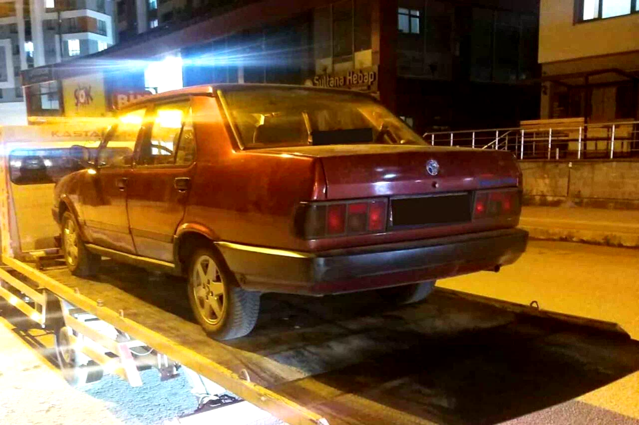 Kastamonu’da drift atan sürücünün aracı trafikten men edildi